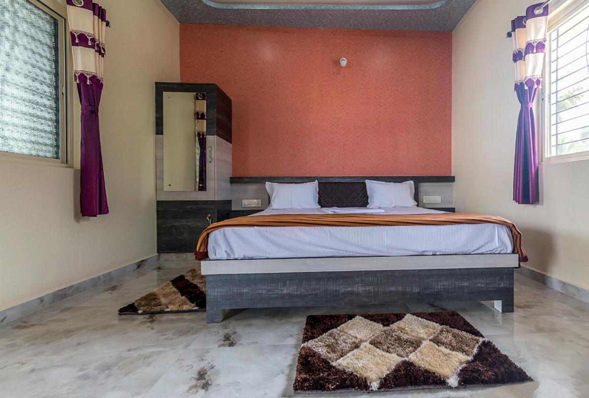 Krishna Homestay Hampi Exterior photo