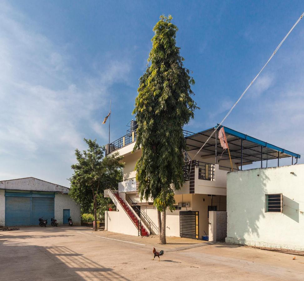 Krishna Homestay Hampi Exterior photo